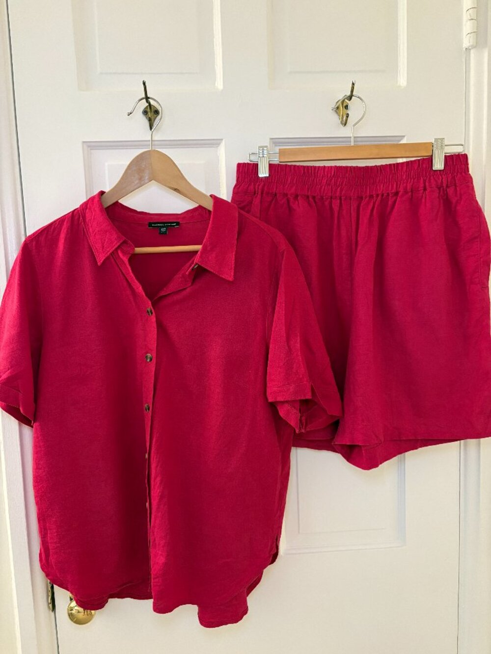 Universal Standard Linen Set